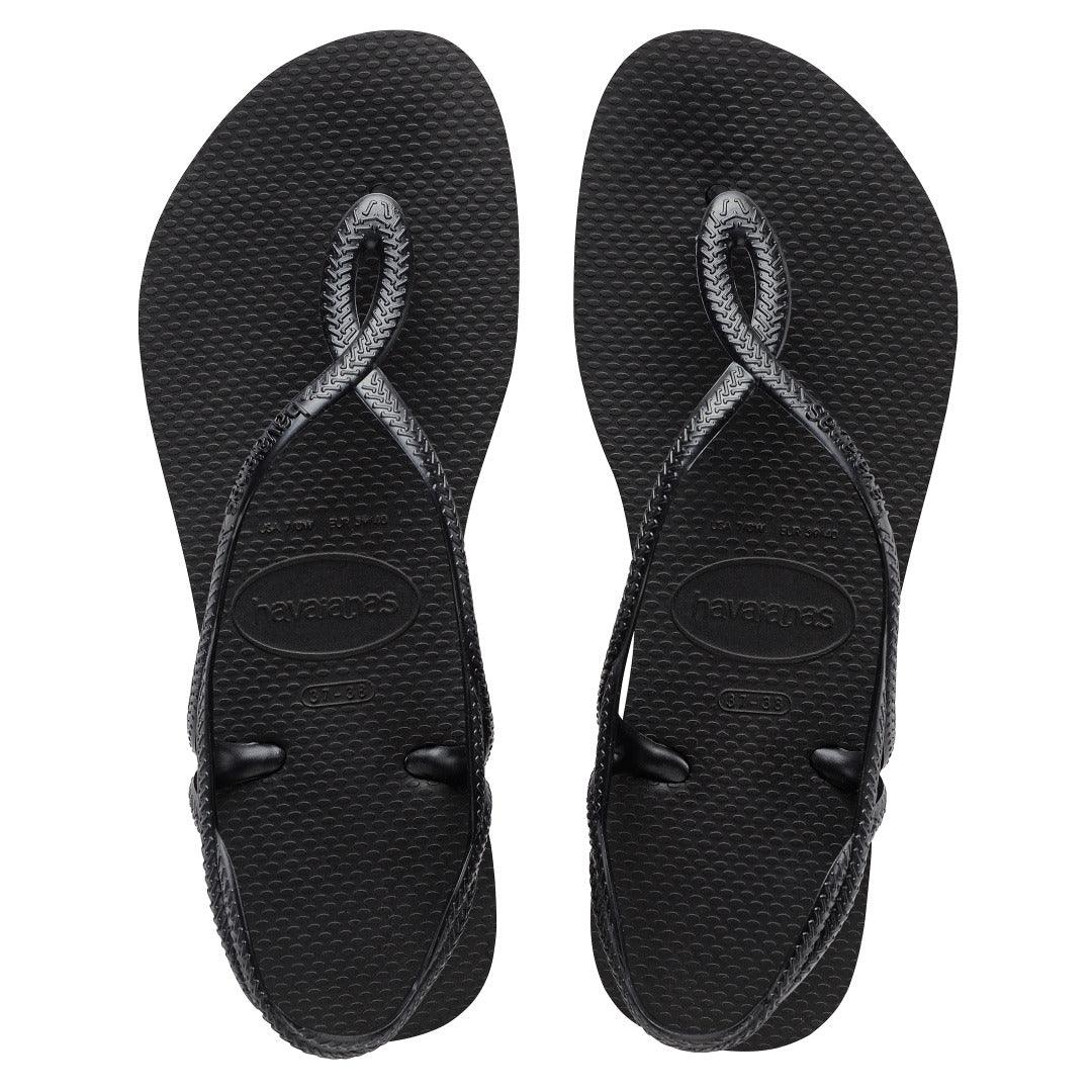 Rasteirinha Havaianas Luna Preta: Conforto Elegante, Tiras Trançadas, Estilo Versátil Verão