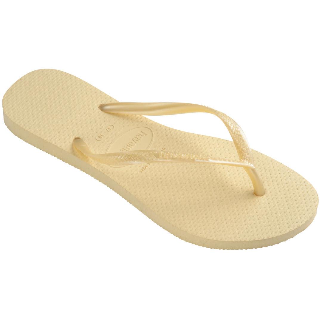 Havaianas Slim Feminino: Chinelo Leve, Tiras Delicadas, Conforto Duradouro para o Verão