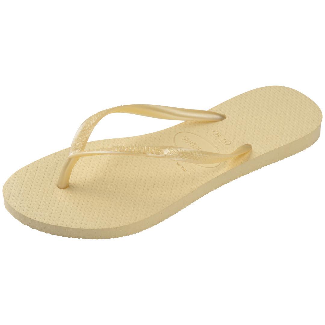 Havaianas Slim Feminino: Chinelo Leve, Tiras Delicadas, Conforto Duradouro para o Verão