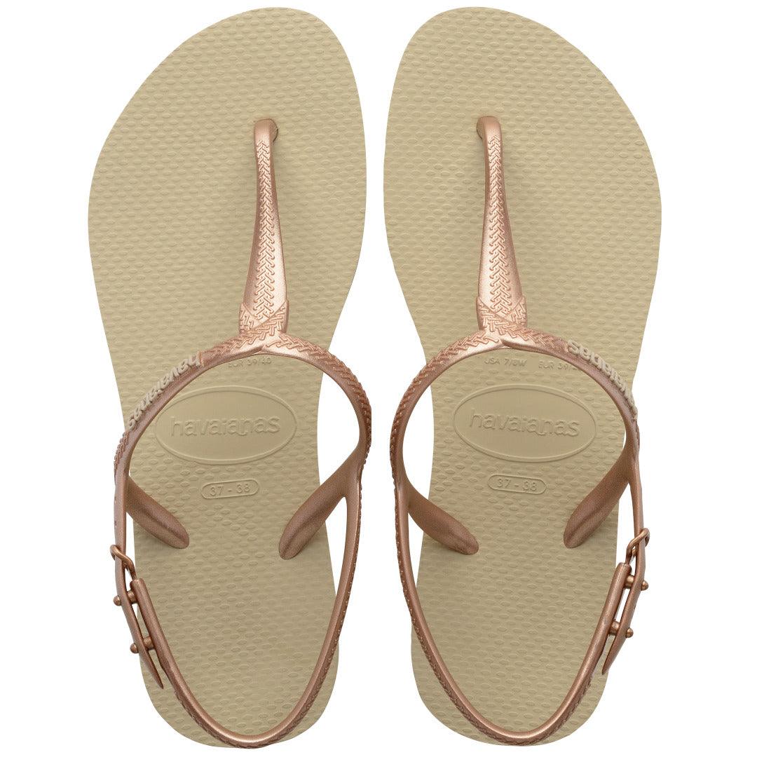 Rasteirinha Havaianas Twist: Sandália Feminina Tiras Trançadas T, Conforto e Estilo