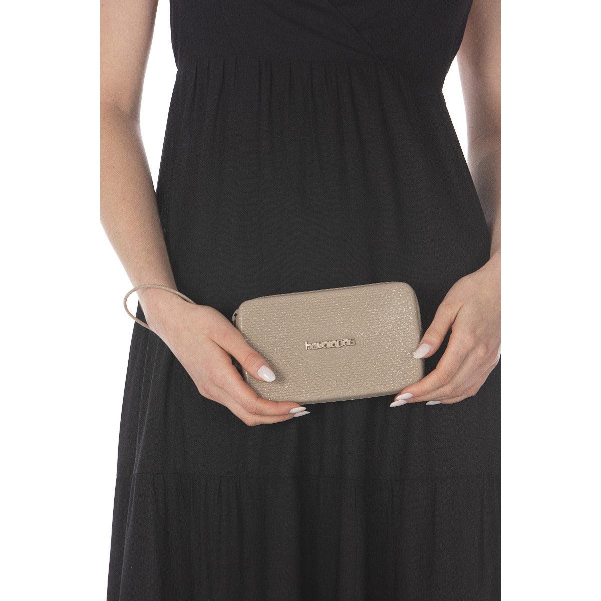 Mini Bolsa Havaianas Glitter Dourada Elegante Compacta Brilhante Acessórios Essenciais